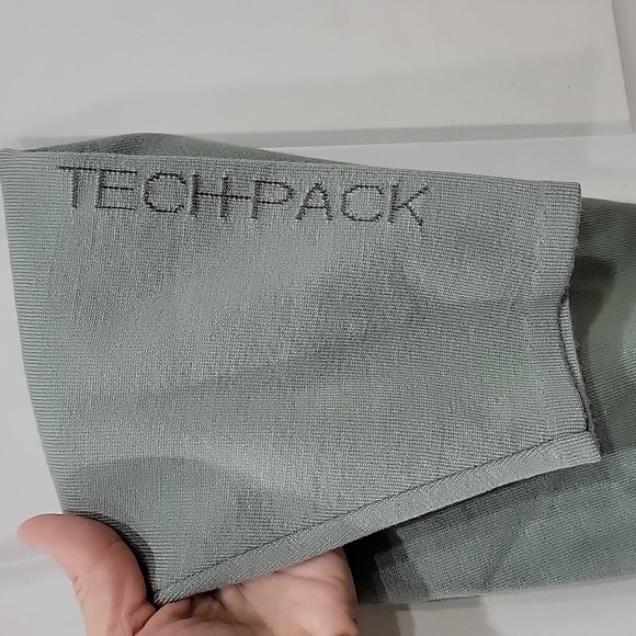 NWT Men's size XL Nike dri-fit adv Tech Pack sweatshirt - Picture 7 of 8